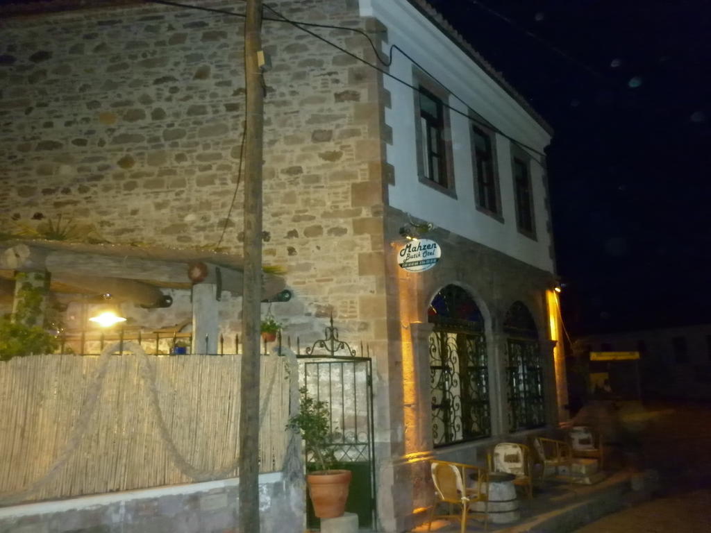Mahzen Hotel Ayvalik Exterior foto